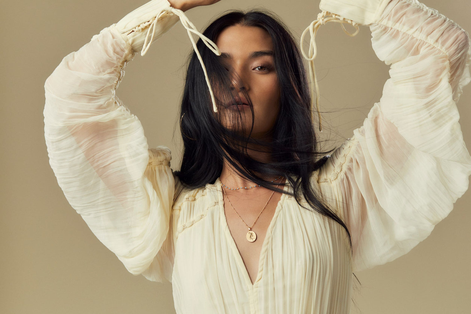 It’s Aquarius Season: Your Gift Guide for the Individualistic Air-Sign Goddesses