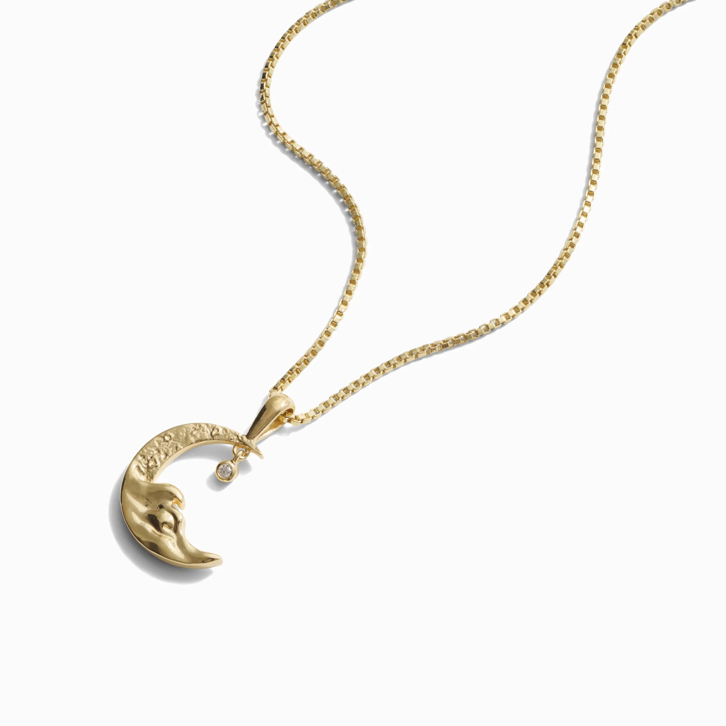 14K Diamond Crescent Moon Necklace | LUNESSA