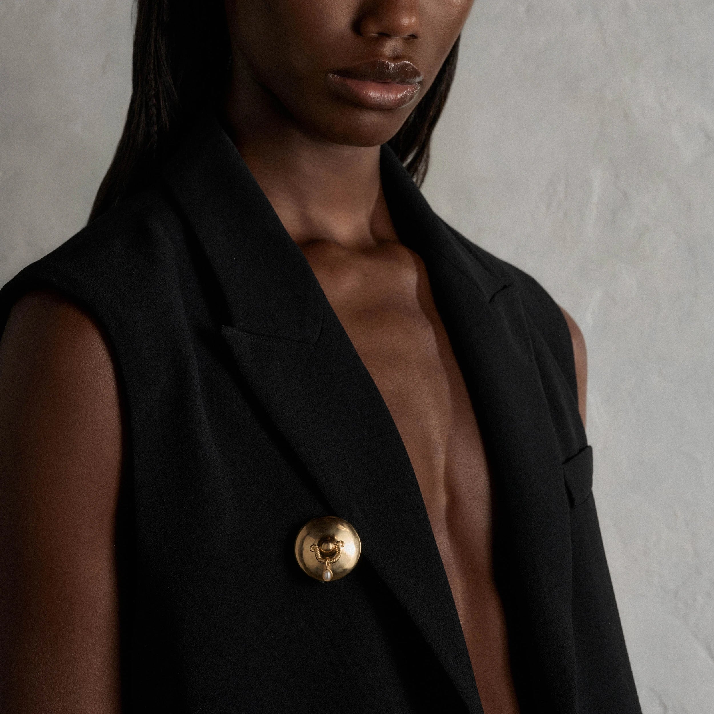 Awe Inspired Accessories Pierced Pearl Brooch