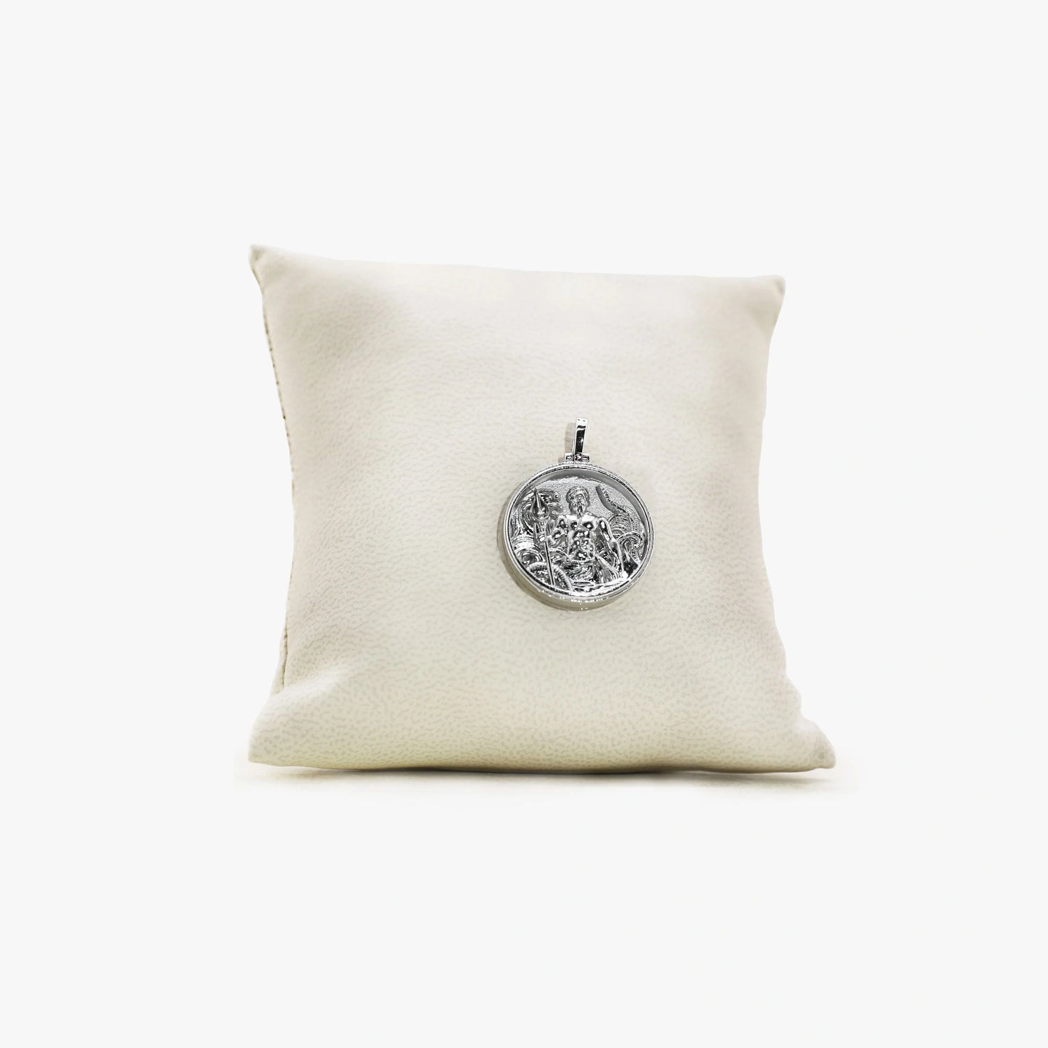 Awe Inspired Pendant 925 Sterling Silver Archive Poseidon Round Pendant