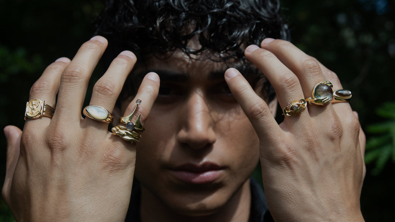 In-grid promotional content