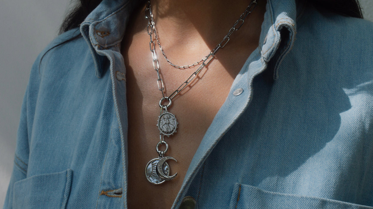 In-grid promotional content