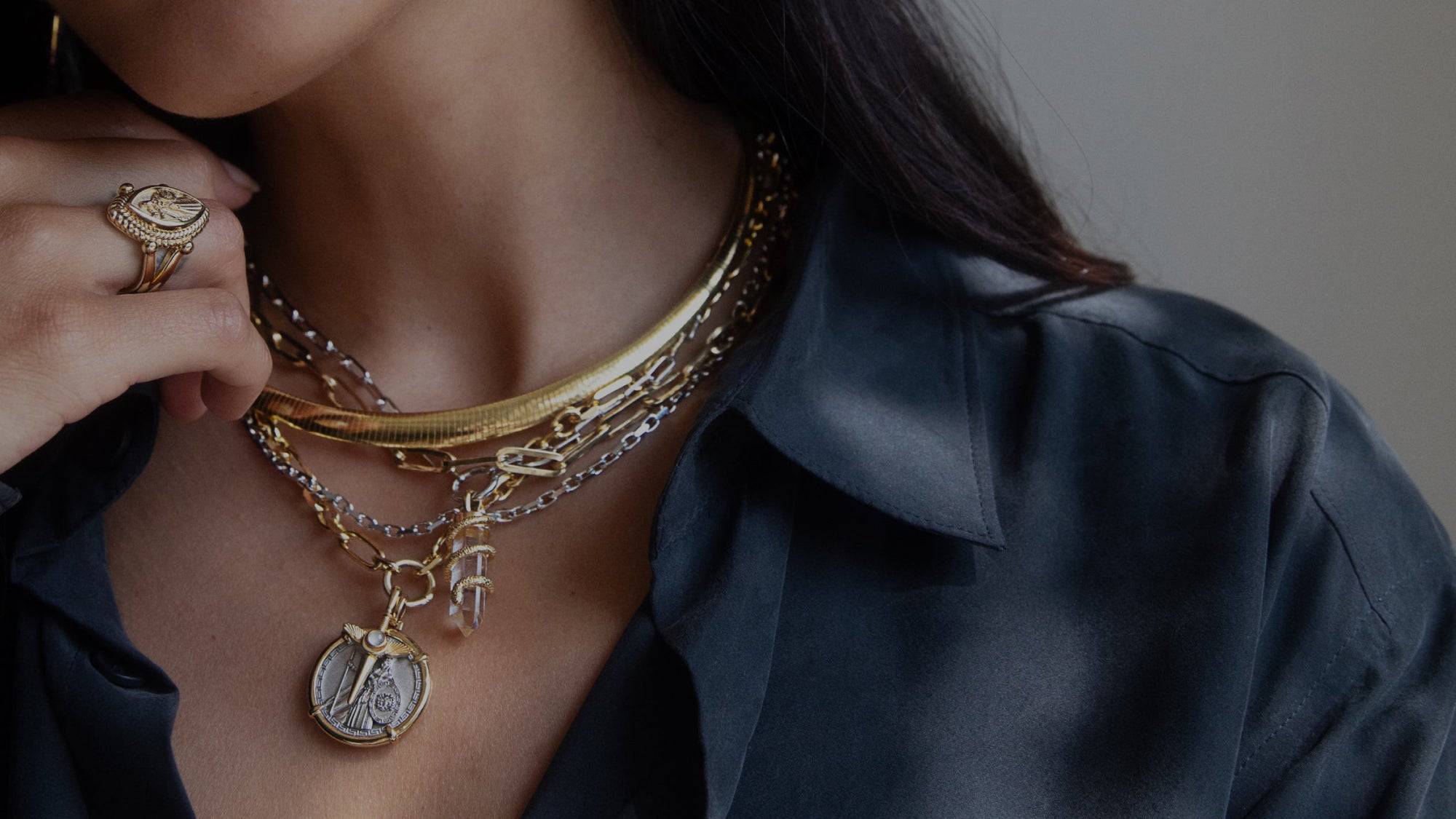 In-grid promotional content