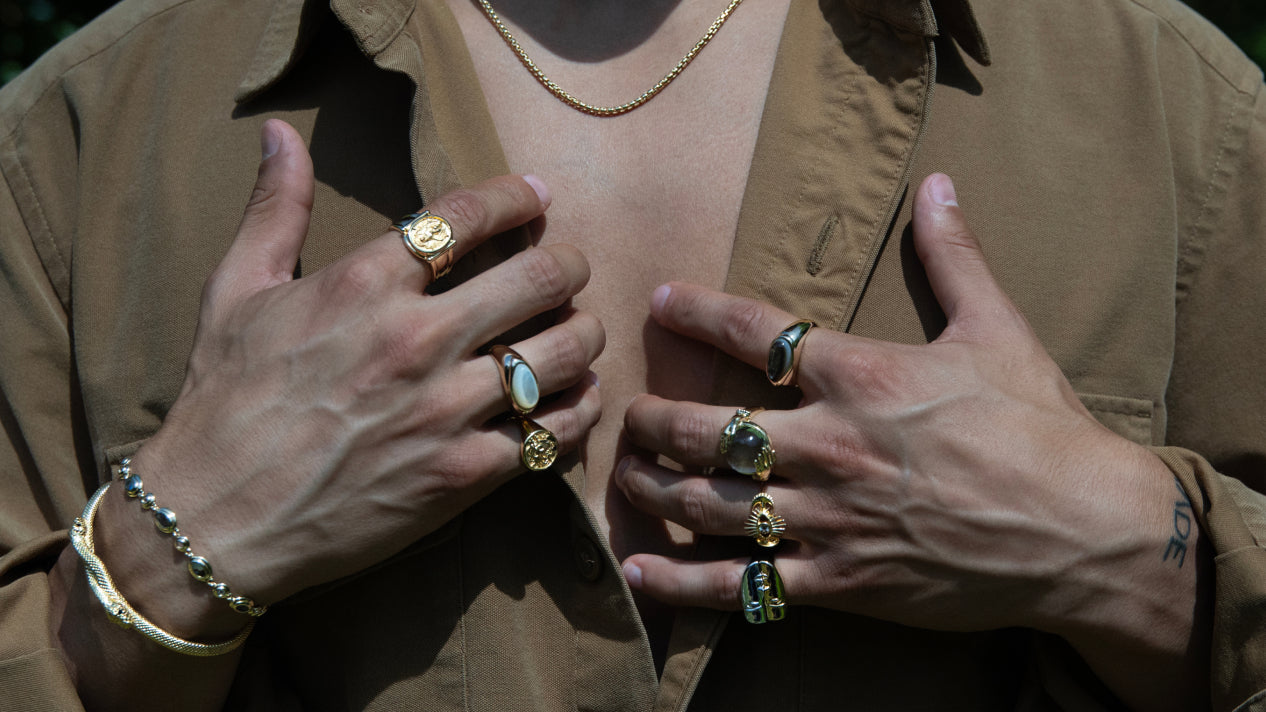 In-grid promotional content