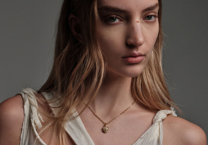 In-grid promotional content