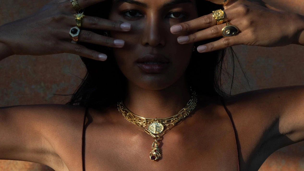 In-grid promotional content