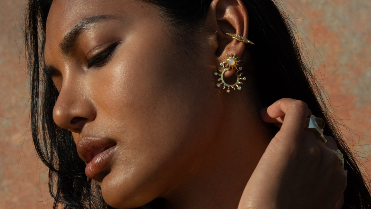 In-grid promotional content