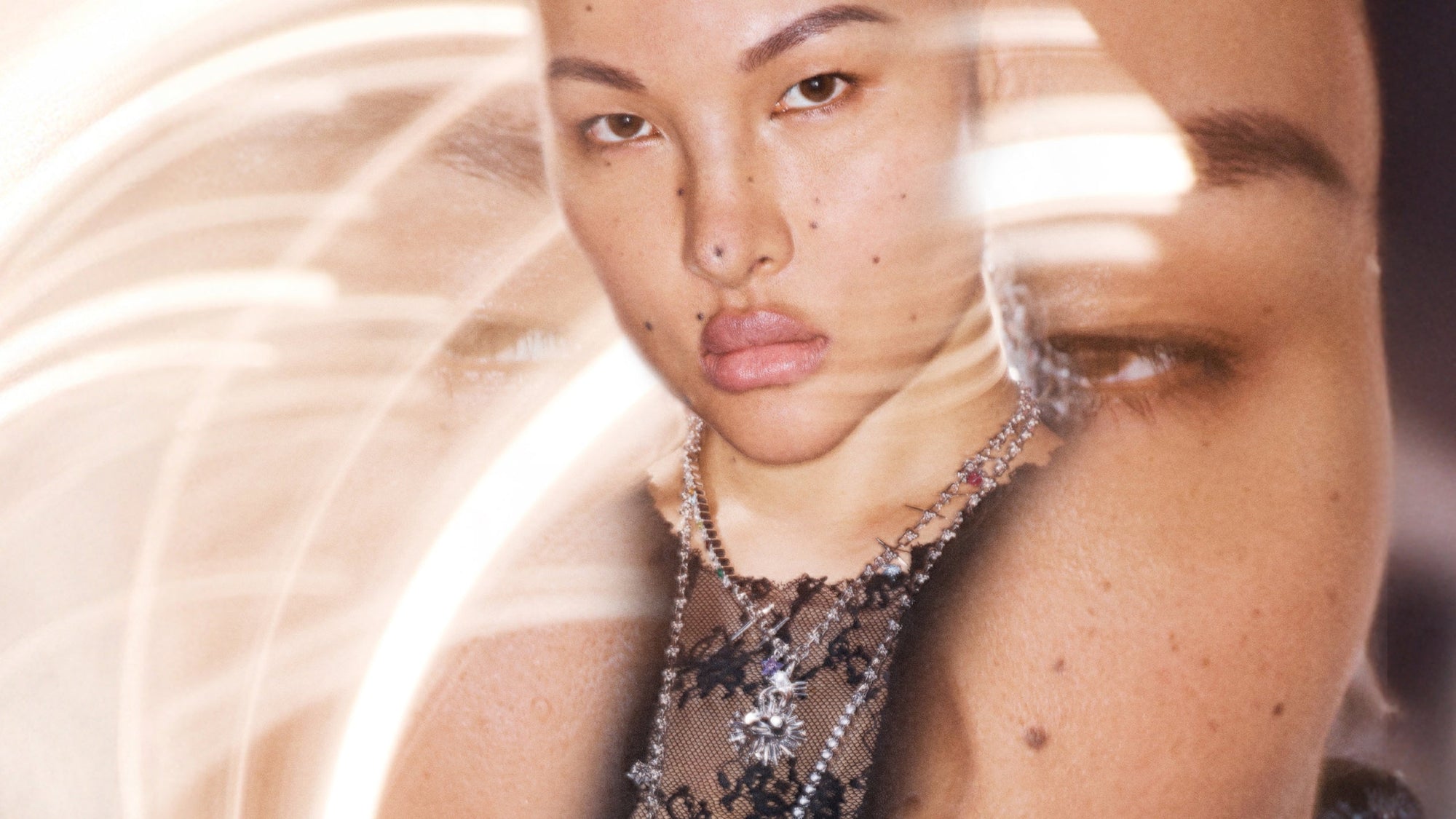 In-grid promotional content