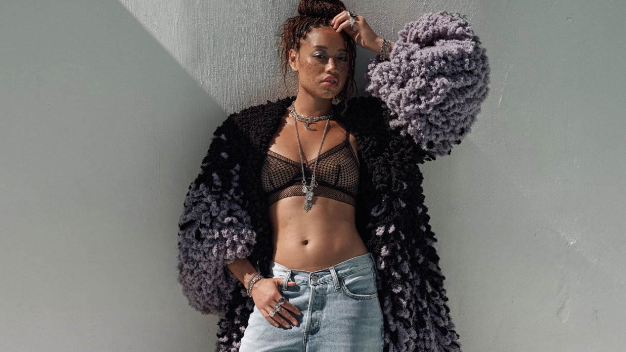 In-grid promotional content