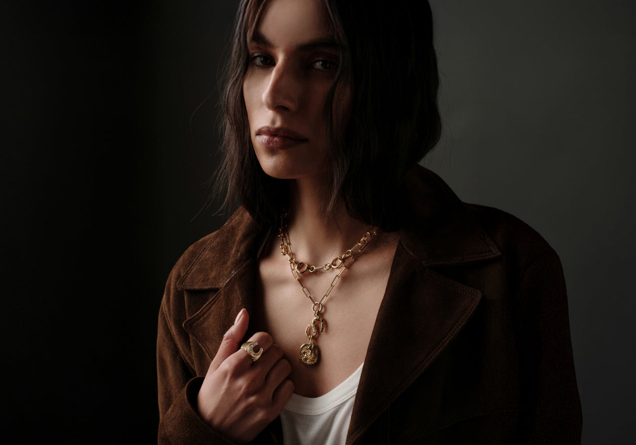 In-grid promotional content