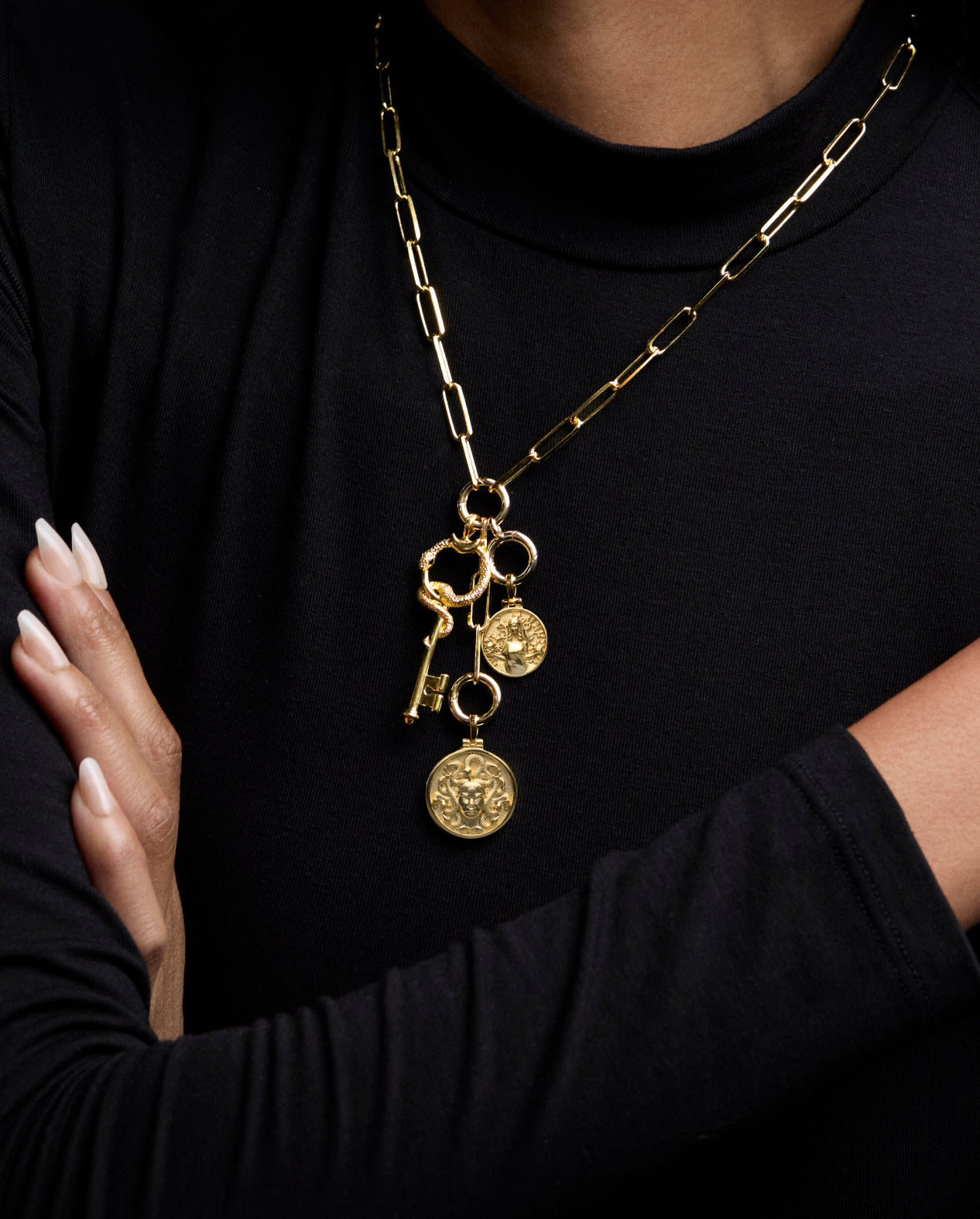 In-grid promotional content