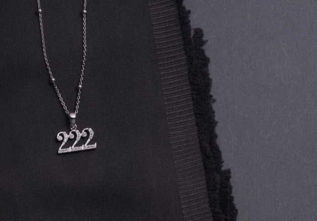 In-grid promotional content