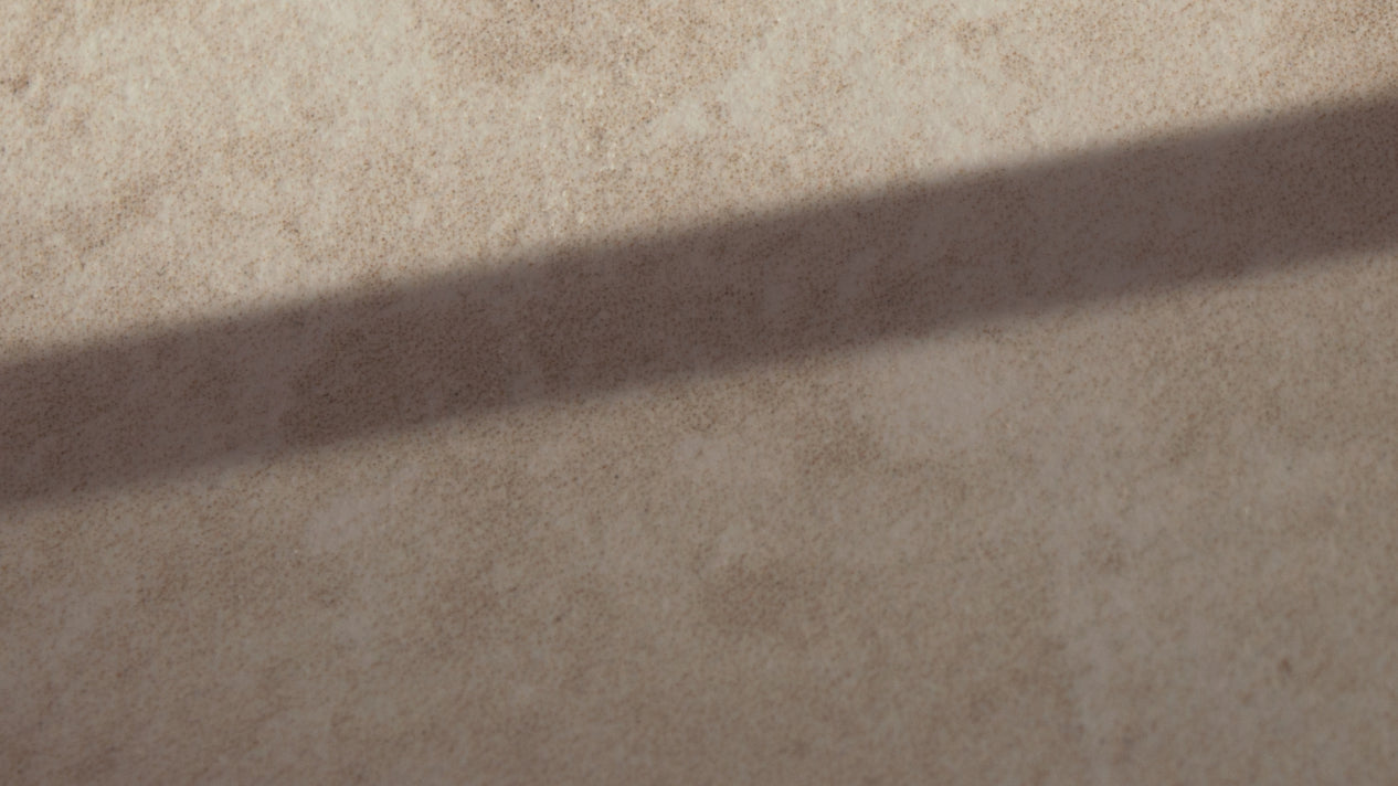 In-grid promotional content