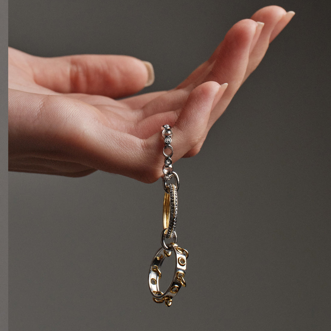 Awe Inspired Tools Small Hinge Oval Collector Ring