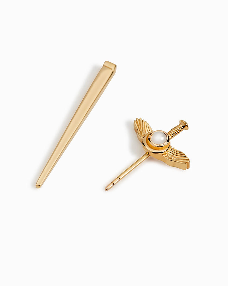 Awe Inspired Men's Flying Dagger Stud