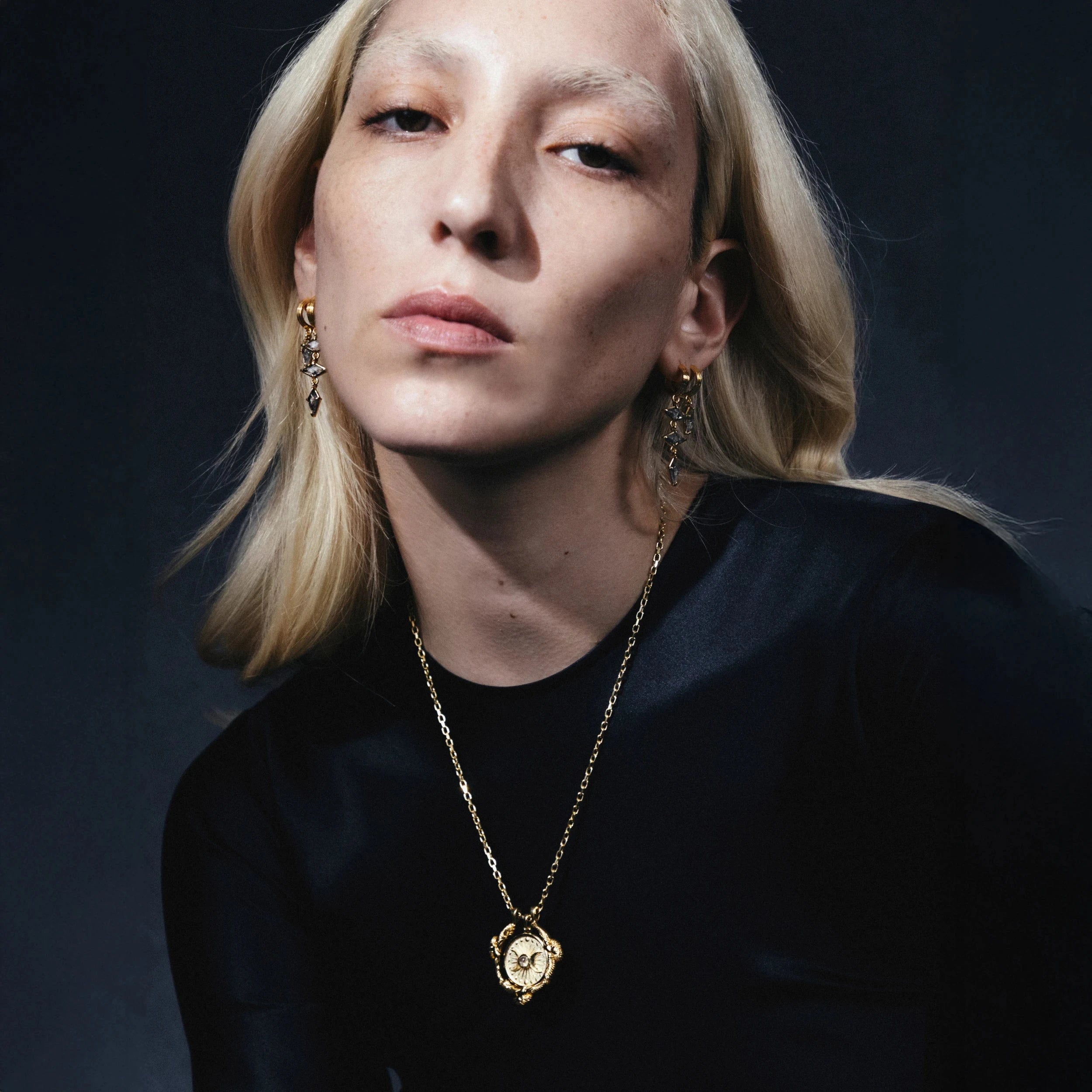 Awe Inspired Necklaces Alanis Raven Necklace Set