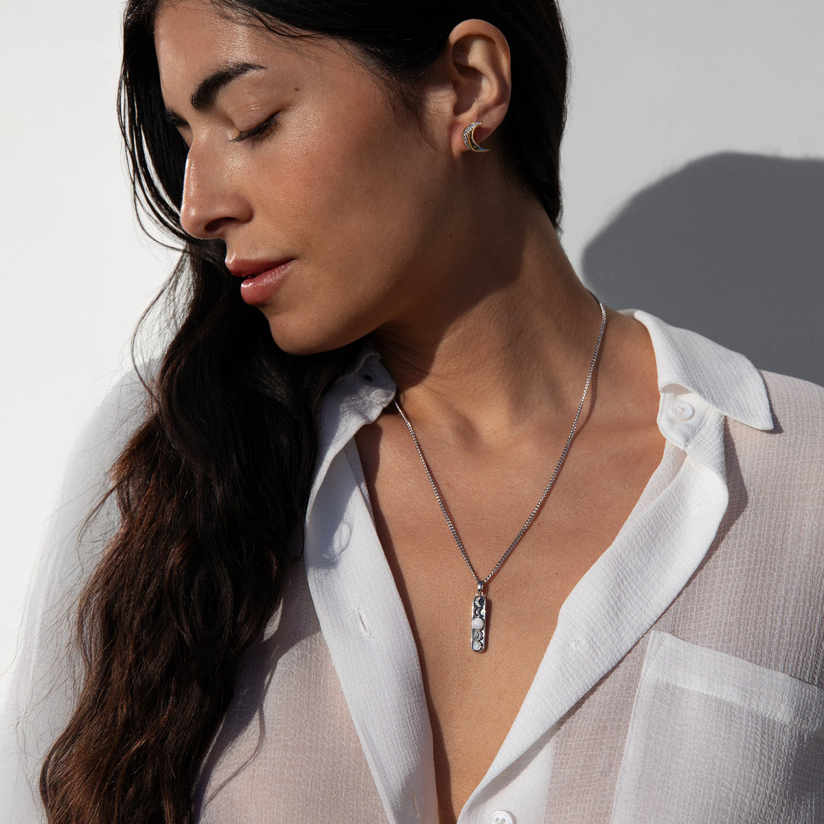 Awe Inspired Necklaces Black Mother of Pearl Moon Phase Necklace