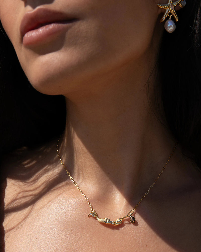 Awe Inspired Necklaces Sea Siren Pearl Necklace