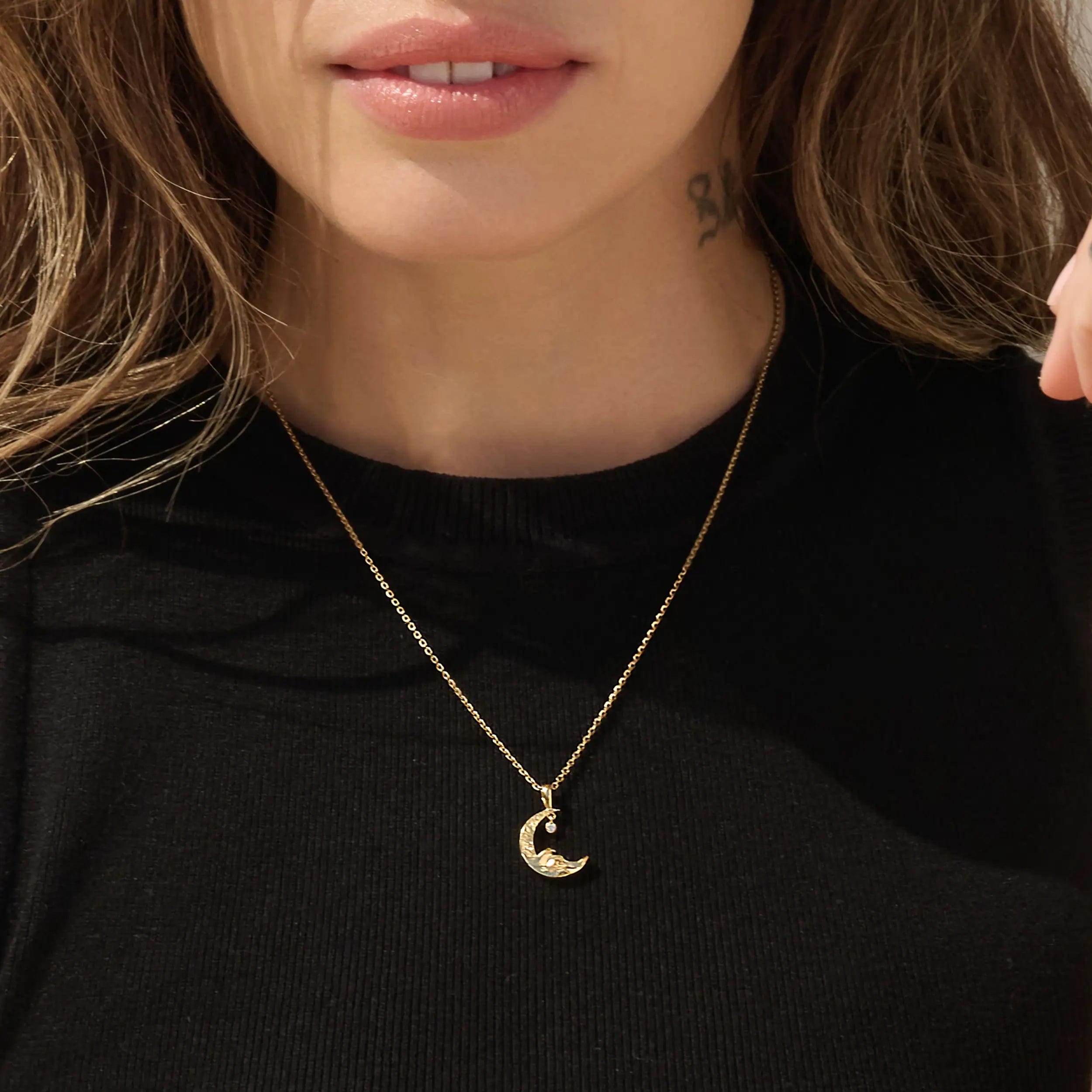 Awe Inspired Pendants Diamond Moon Wave Amulet