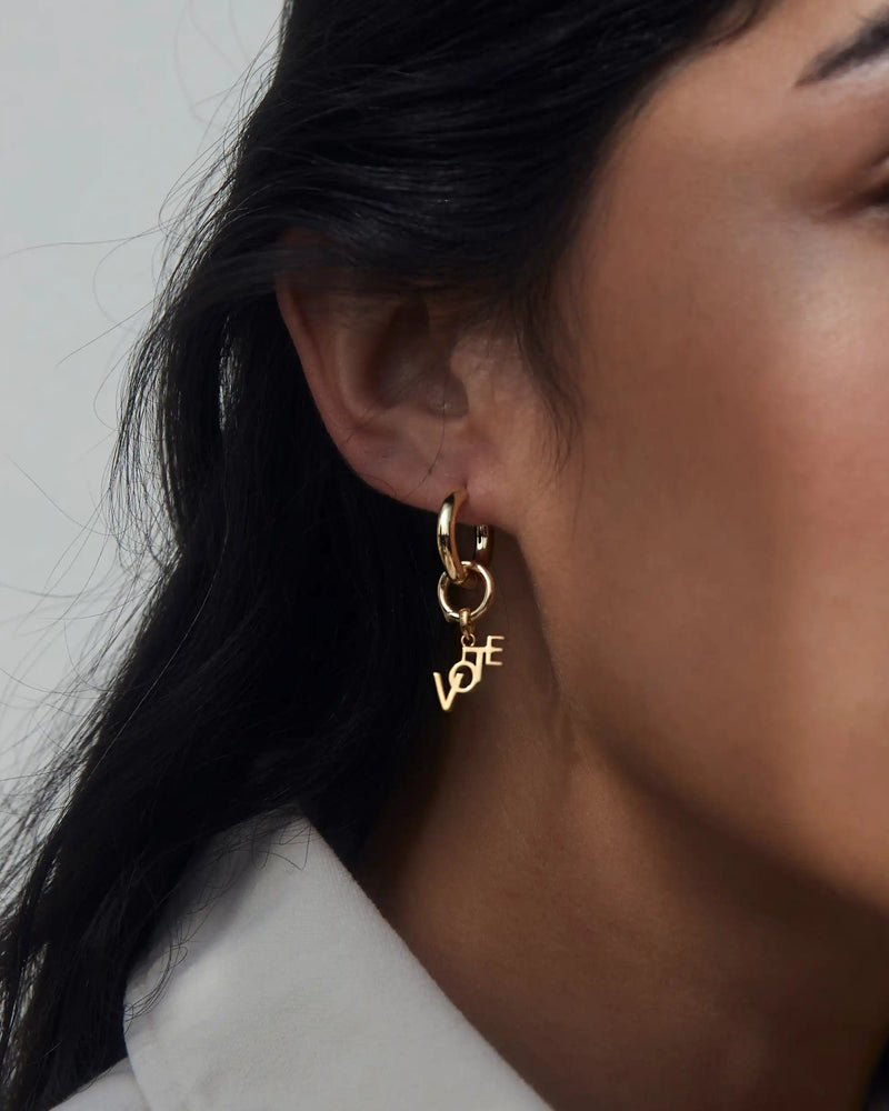 Awe Inspired Pendants Vote Amulet