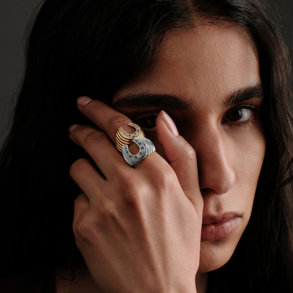 Awe Inspired Rings Lucky Horseshoe Signet Ring