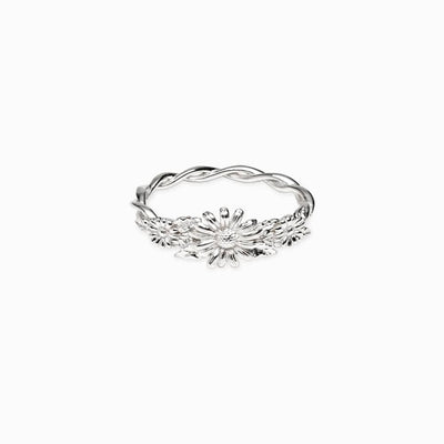 Awe Inspired Rings Sterling Silver / 4 Daisy Ring