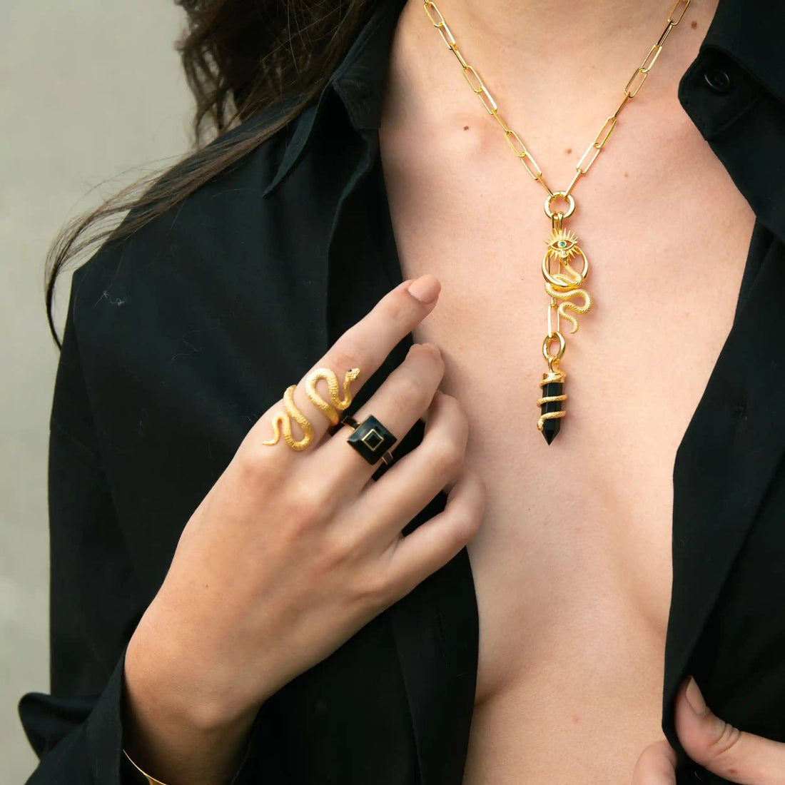 Awe Inspired Vault Black Onyx Aura Ring